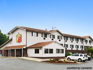 Hotel Super 8 By Wyndham New Castle